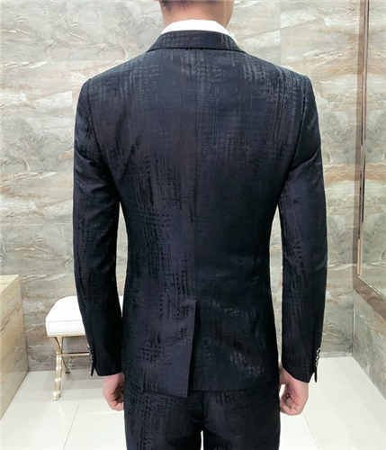 男士西服