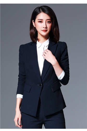 女士西装